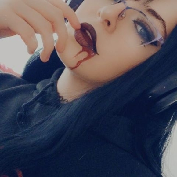 Meet your Posher, Jenneigh - Picture 1 of 1